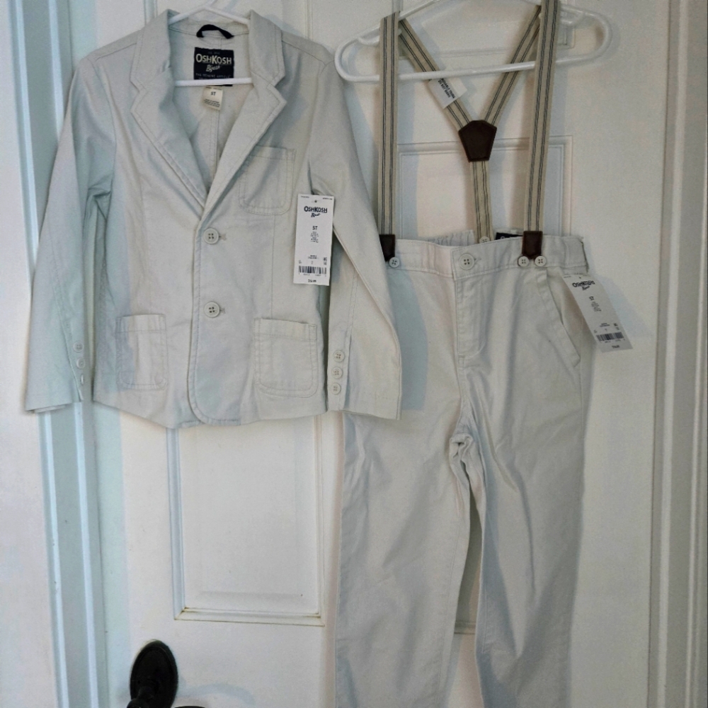 Kids suit